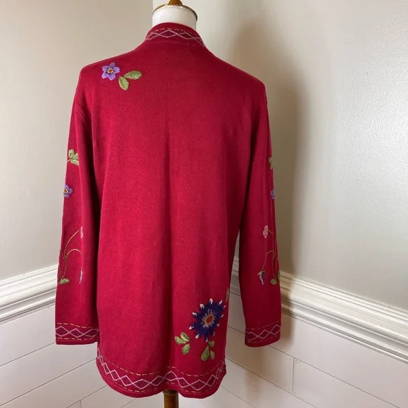 Coldwater Creek Beautiful Embroidered Floral Tunic Cardigan M FREE SHIP - Picture 3 of 4